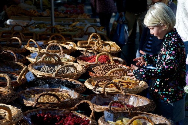 Chamonix Saturday marketw/Eva