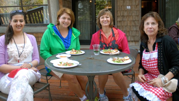 Garden to Table Class @Sun Mtn. Lodge photo by:RachelleWeymuller/photography_4034