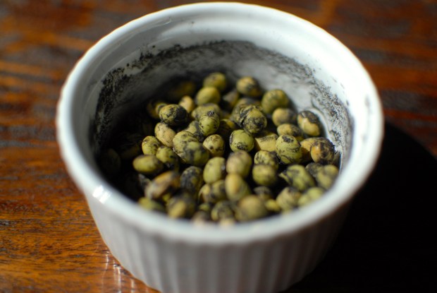 Garden Snap Peas with Innoculant